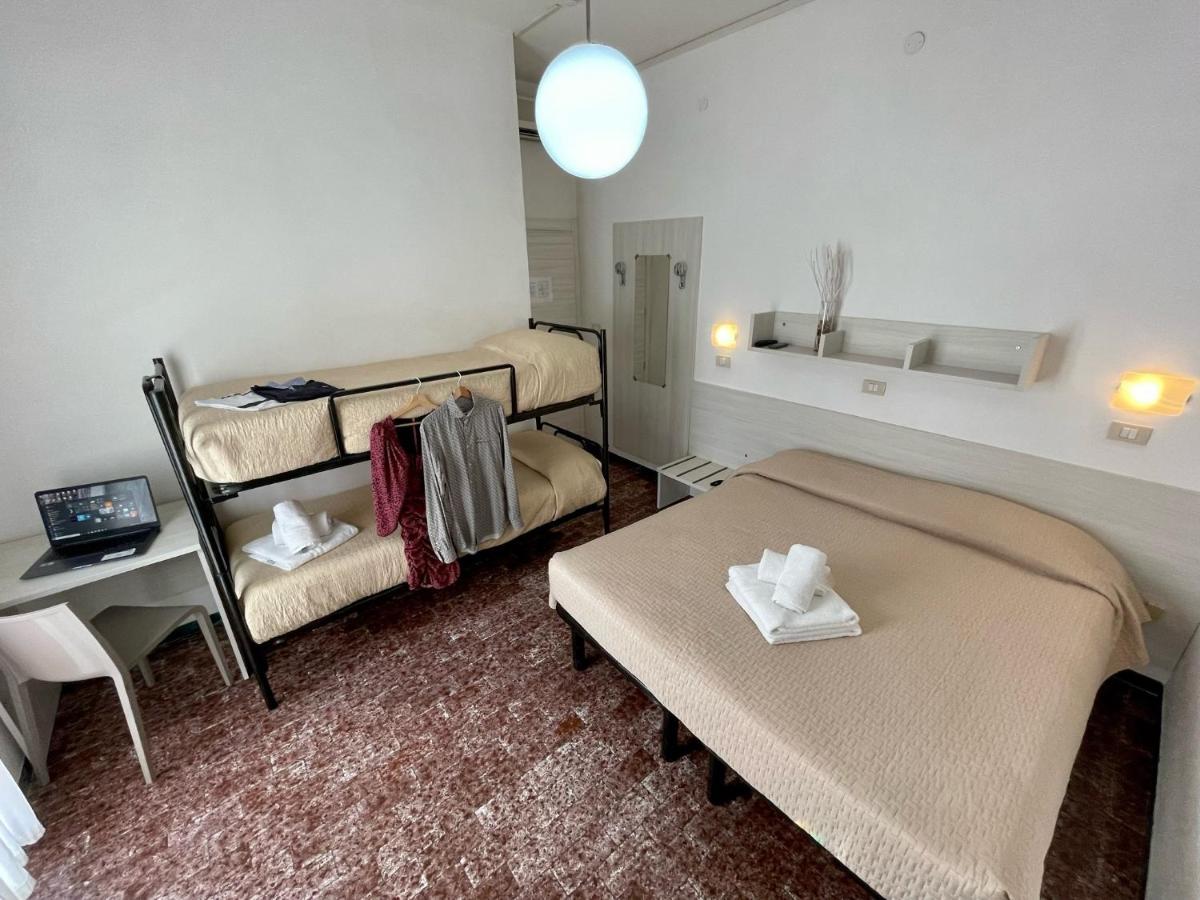 Hotel Napoleon Riccione Exteriér fotografie