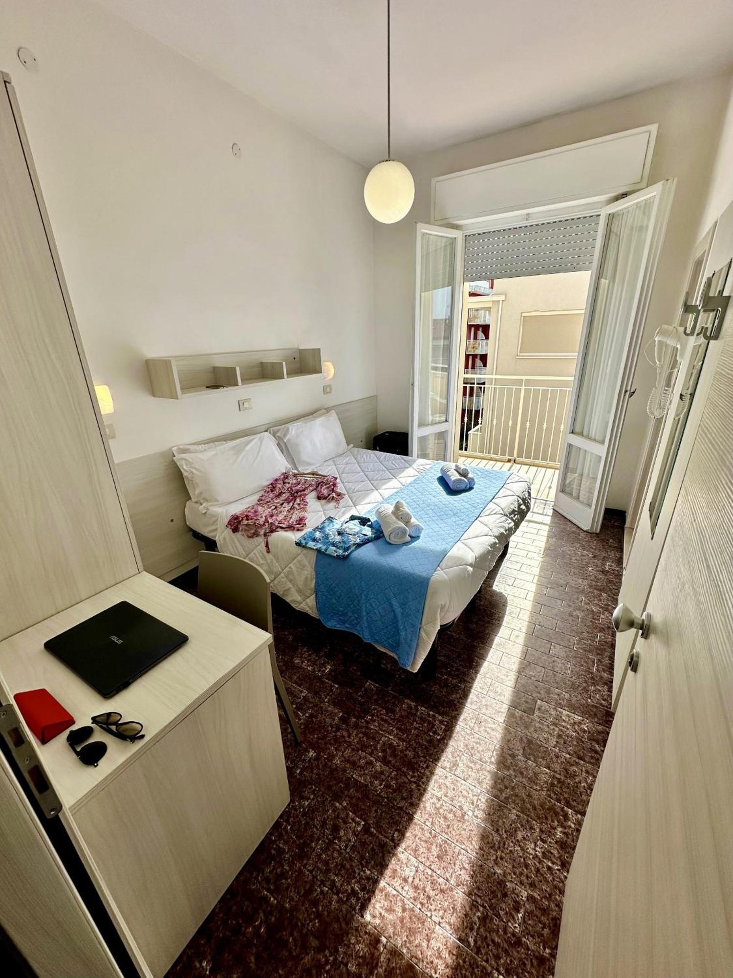 Hotel Napoleon Riccione Exteriér fotografie