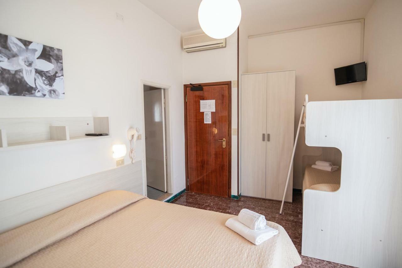 Hotel Napoleon Riccione Exteriér fotografie